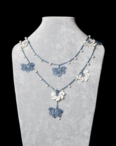 Pearl Lariat with Fan Motif - Steel Blue and White