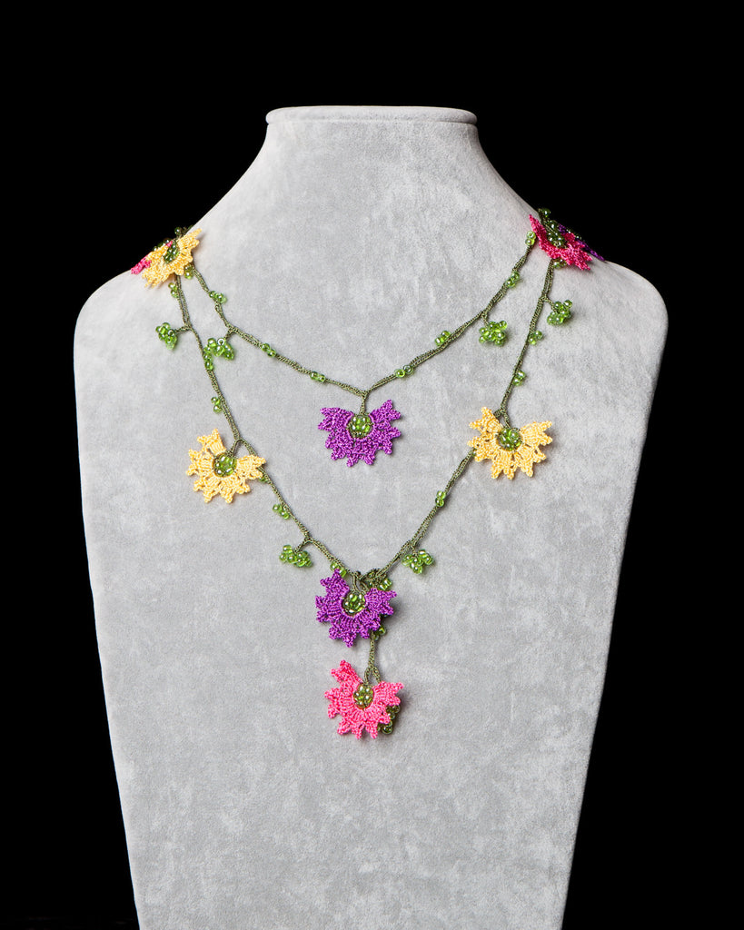 Lariat with Daffodil Motif - Yellow, Purple, Fuschia