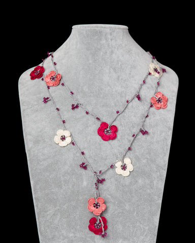 Lariat with Double Clover Motif - Sour Cherry, Cream & Pink